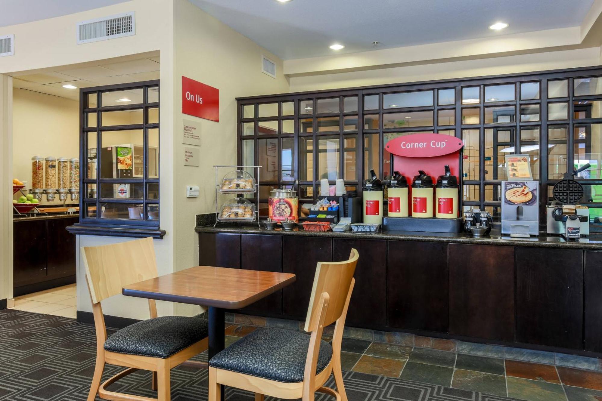 Towneplace Suites El Centro Luaran gambar