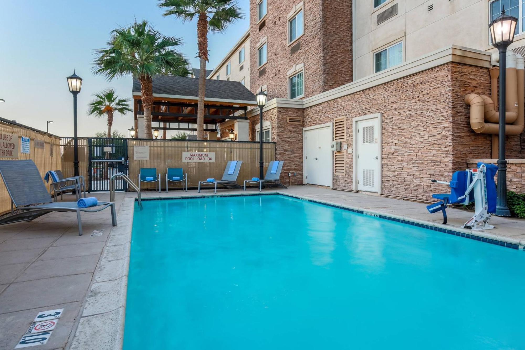 Towneplace Suites El Centro Luaran gambar