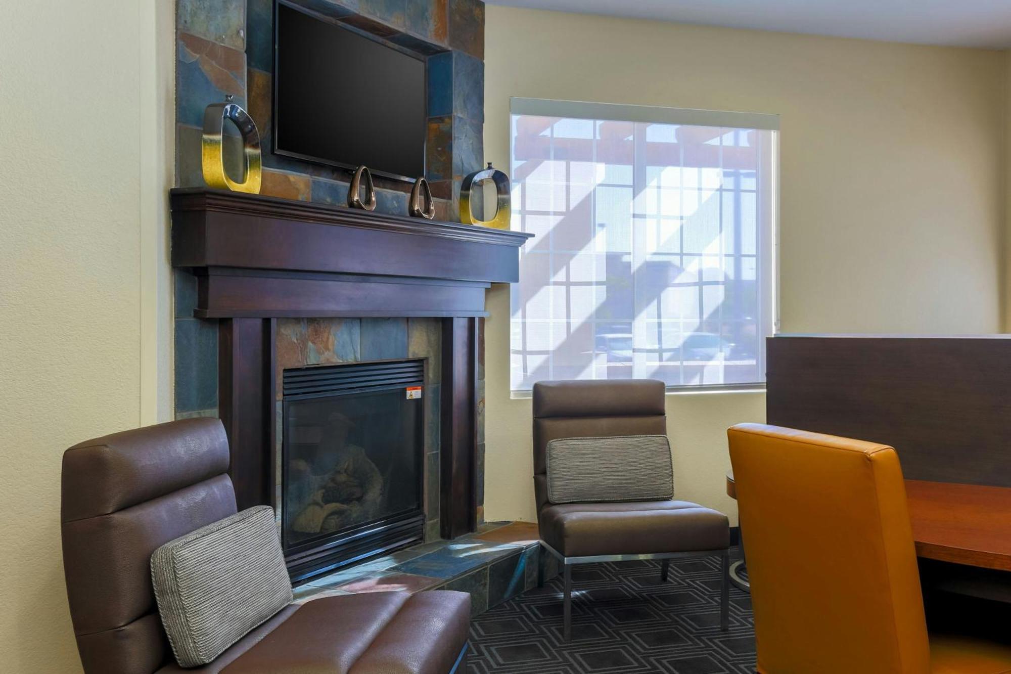 Towneplace Suites El Centro Luaran gambar